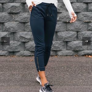 Zyia Navy Peak Zipper Jogger